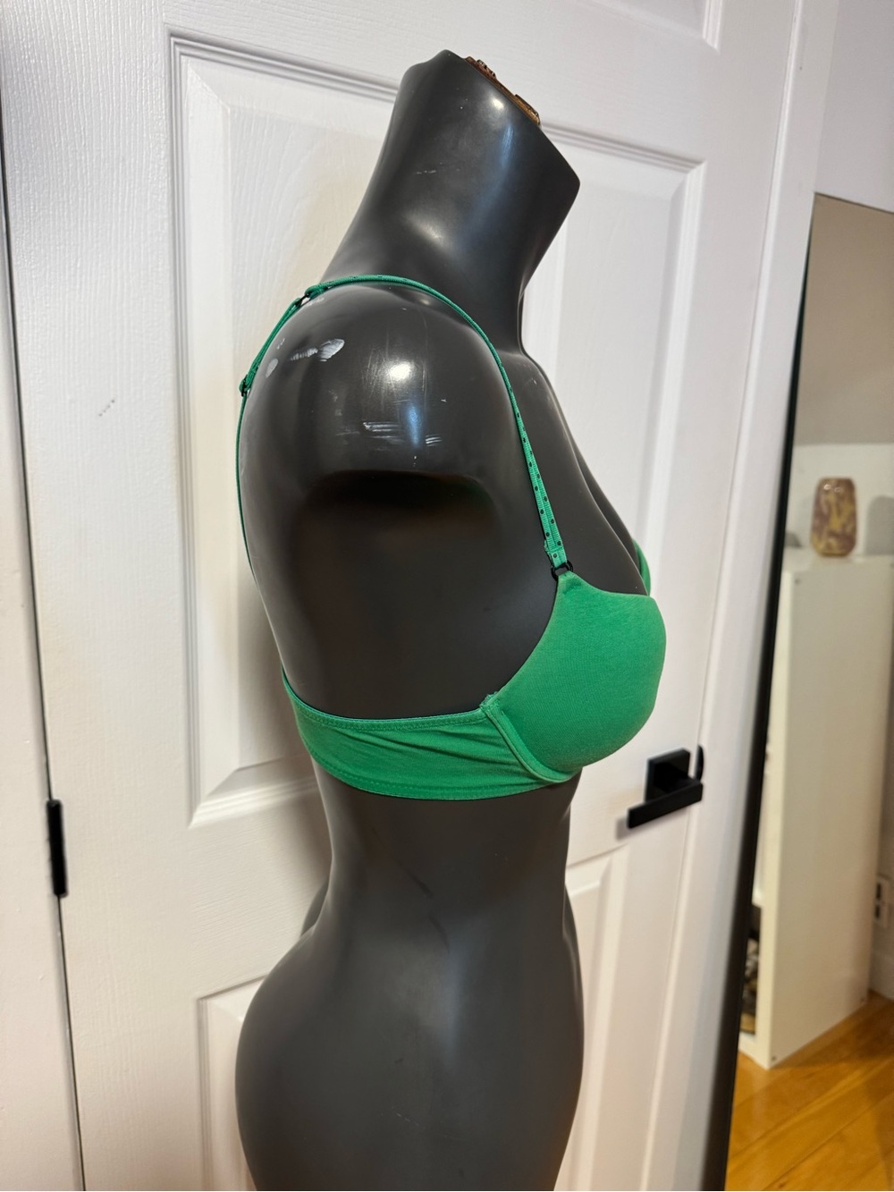 bra - Picture 3 of 4